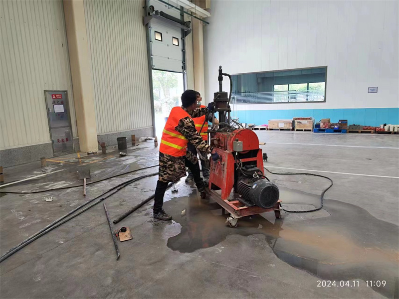 昌邑厂房地面下沉塌陷注浆加固施工